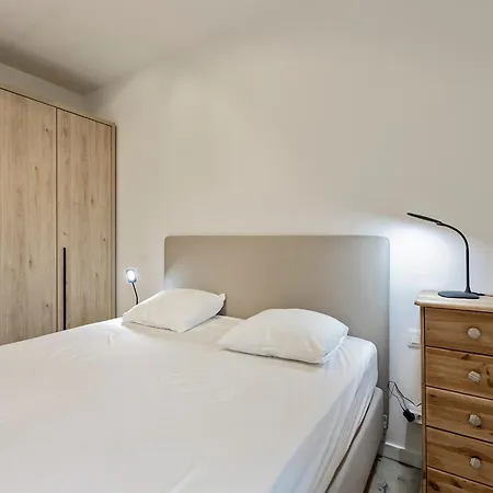 Flat In Near The 블랑켄베르크