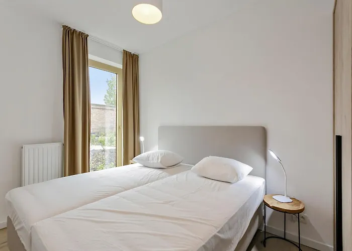 Διαμέρισμα Flat In Near The *