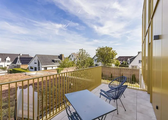 Διαμέρισμα Flat In Near The *